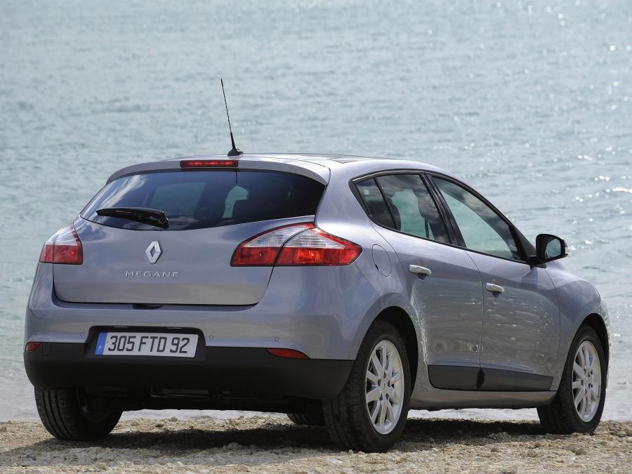  Renault Megane 2008 года  (фото 30 из 146)